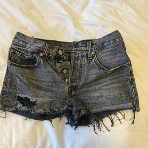Levi’s 501 cut offs